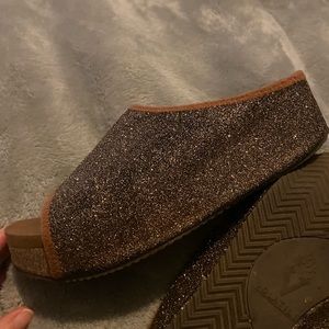 Volatile Brown Sparkly slip on sandals